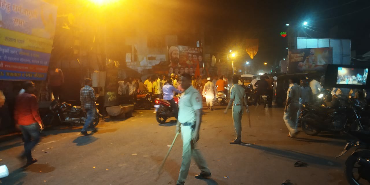 लाॅज में गला रेत कर महिला की हत्या, फरार हत्यारे की तलाश में जुटी पुलिस | New India Times