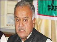 पूर्व भाजपा विधायक लोकेंद्र सिंह तोमर के निधन पर सांसद, पूर्व महिला एवं पूर्व बाल विकास मंत्री श्रीमती अर्चना चिटनिस सहित अन्य लोगों ने शोक व्यक्त कर दी श्रद्धांजलि | New India Times