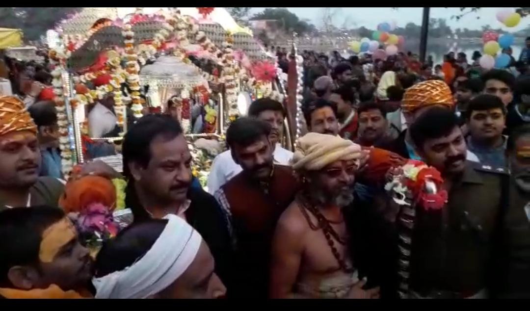 महाशिवरात्रि के पावन पर्व पर भिंड की गलियों से होकर निकली शिव बारात | New India Times