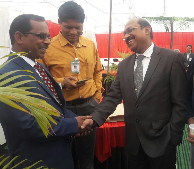 इंटरनेशनल मेडिकल सेमिनार में भाग लेकर डाॅ. नजर अंसारी ने लखीमपुर खीरी का किया नाम रोशन | New India Times