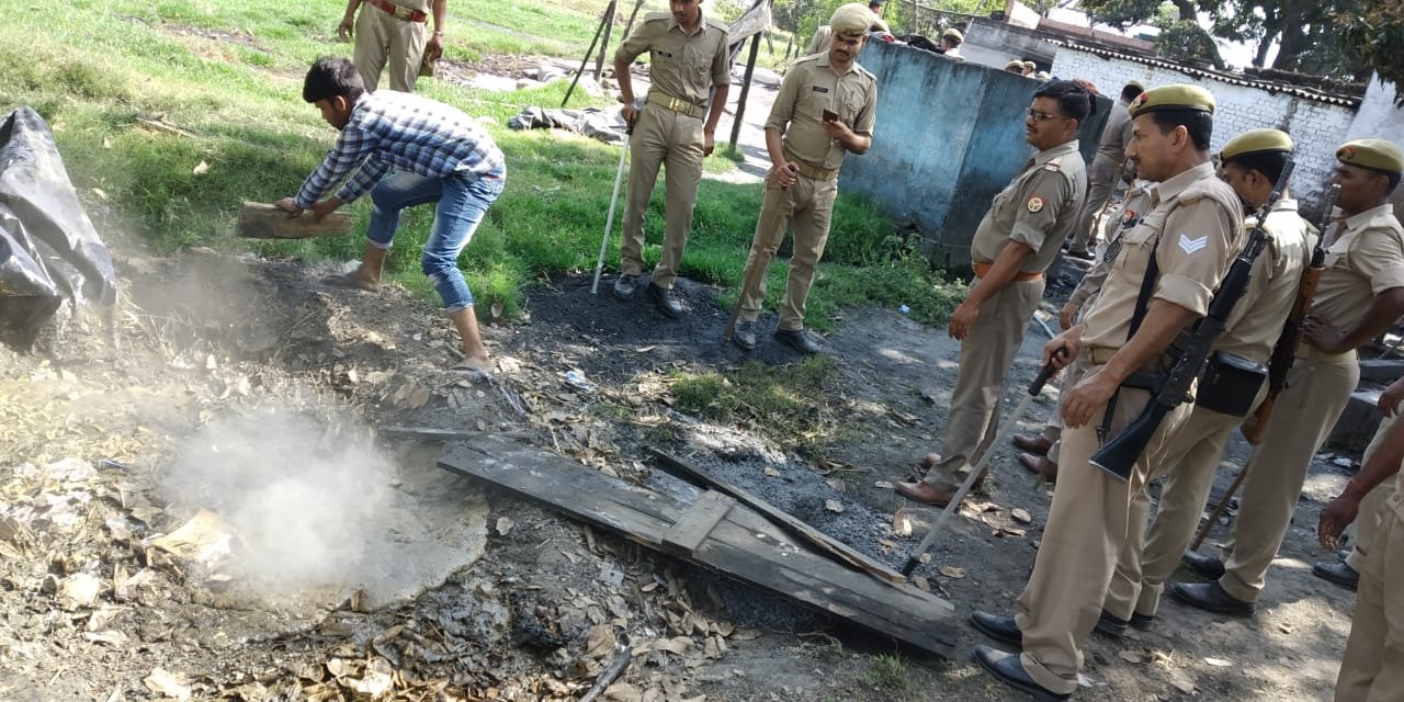 पुलिस की लगातार कार्रवाई से शराब माफियाओं में मचा हड़कंप | New India Times