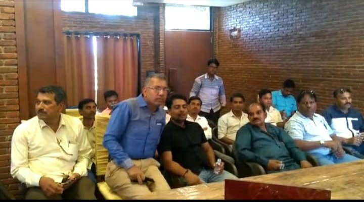 प्रेस क्लब पीथमपुर के तत्वावधान में वार्षिक ग्रीष्मकालीन शिविर हुआ संपन्न | New India Times