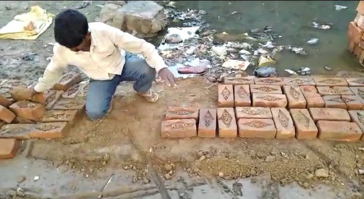 गोविंद नगर कालोनी में मानक से खिलवाड़ करके हो रहा है नालियों व खड़ंजा का निर्माण कार्य | New India Times