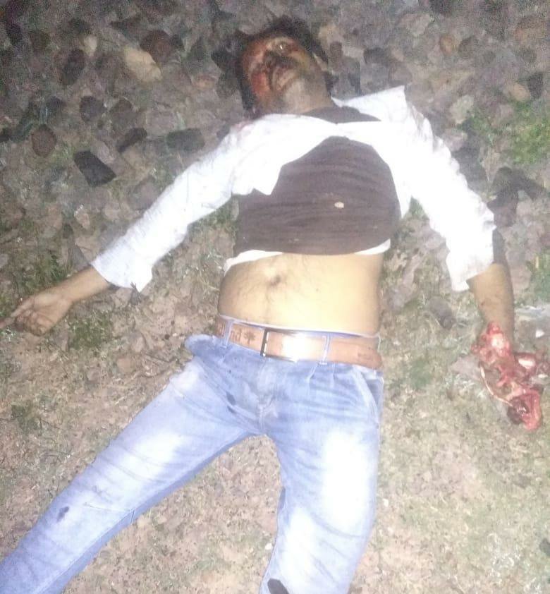 अज्ञात ट्रेन से कटकर हुई एक व्यक्ति की मौत, आगरा-झांसी रेलवे सेक्शन के डबरा आनंत पेठ रेलवे स्टेशन के करीब रात में हुआ हादसा | New India Times