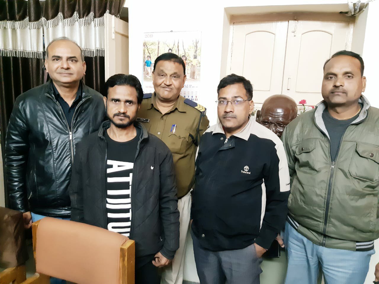 13 साल पुराने चोरी के मामले में फरार आरोपी को पुलिस ने किया गिरफ्तार | New India Times