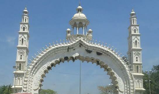 सुविधाओं के अभाव में बेबसी के आलम में जीने को मजबूर हैं लहरपुर वासी | New India Times