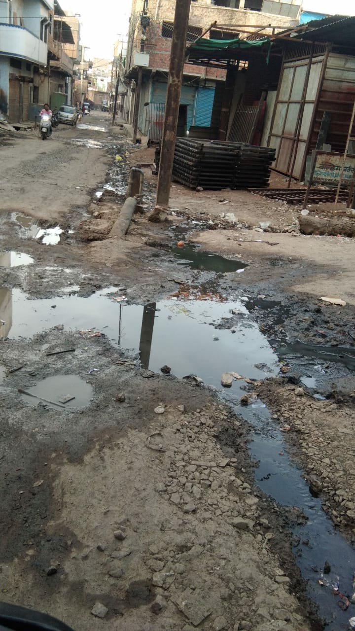 भोपाल का सुंदर नगर नगर निगम की लापरवाही से दिख रहा है बदसूरत | New India Times