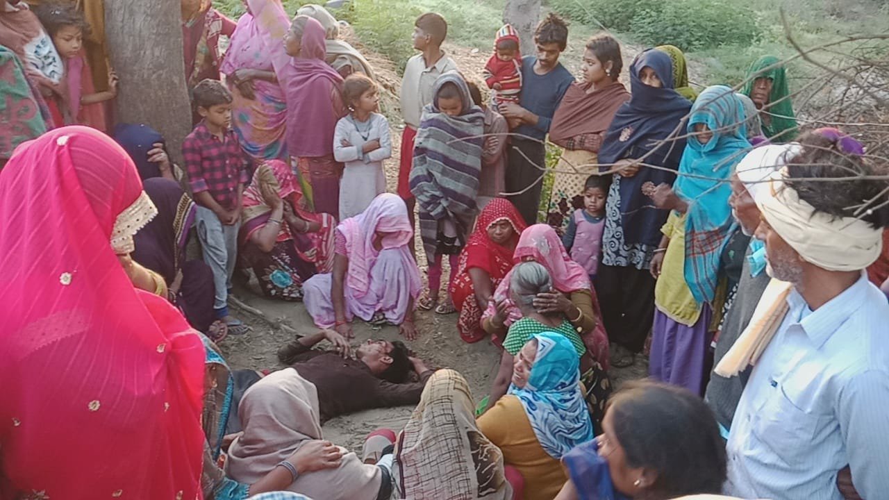 आटा चक्की पर सो रहे युवक की अज्ञात बदमाशों ने गोली मार कर की हत्या | New India Times