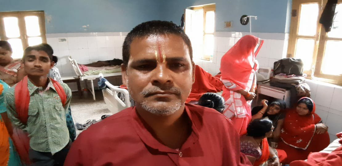 जिला अस्पताल बहराइच के डाॅक्टर इलाज के नाम पर मरीजों से कर रहे हैं अवैध वसूली, शिकायत करने पर दी संगीन अंजाम भुगतने की धमकी 2 जिला अस्पताल बहराइच के डाॅक्टर इलाज के नाम पर मरीजों से कर रहे हैं अवैध वसूली, शिकायत करने पर दी संगीन अंजाम भुगतने की धमकी | New India Times