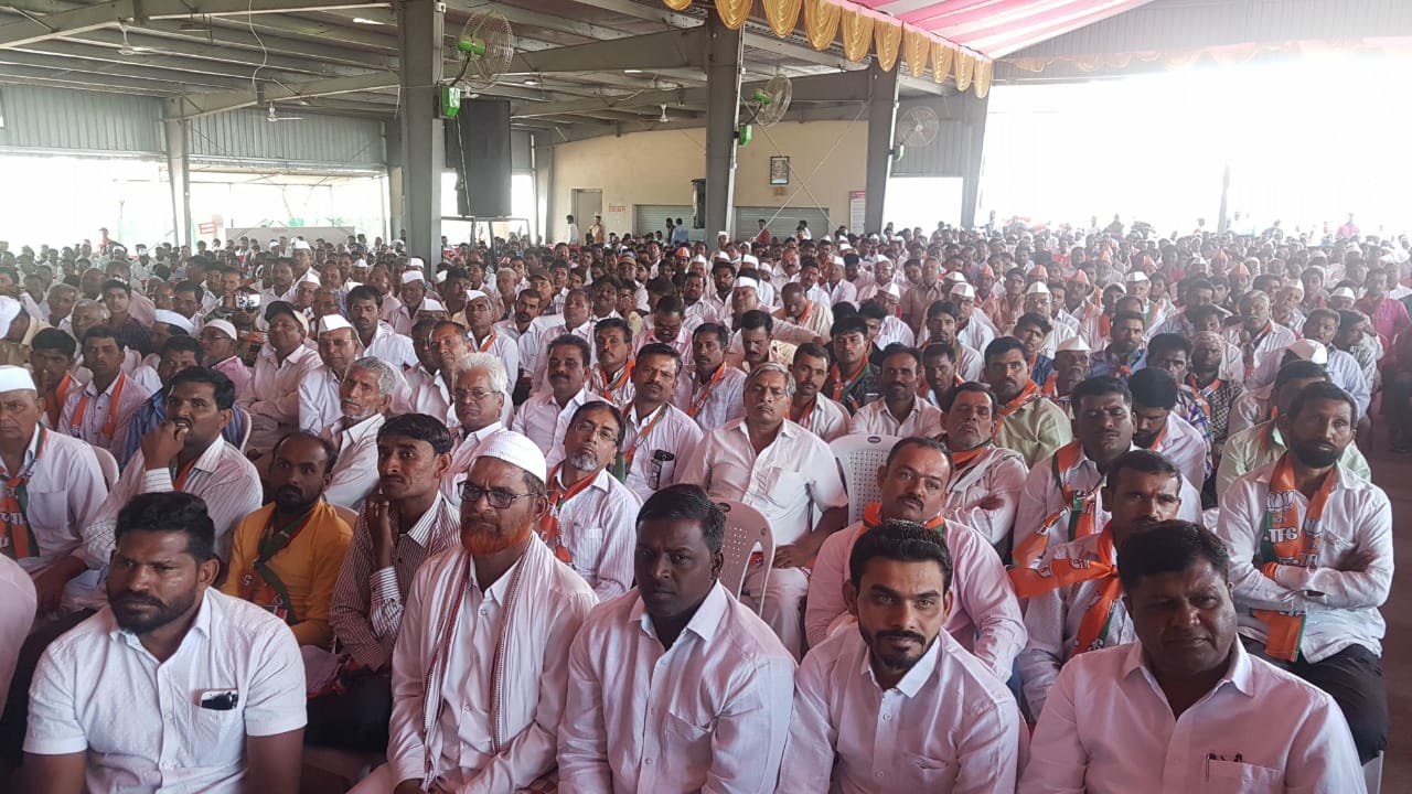 डॉ भामरे 2 लाख के अंतर से जीतेंगे: गिरीश महाजन, पार्टी प्रमुख के आदेश के अनुसार गठबंधन के लिए तैयार शिवसैनिक: दादा भूसा | New India Times