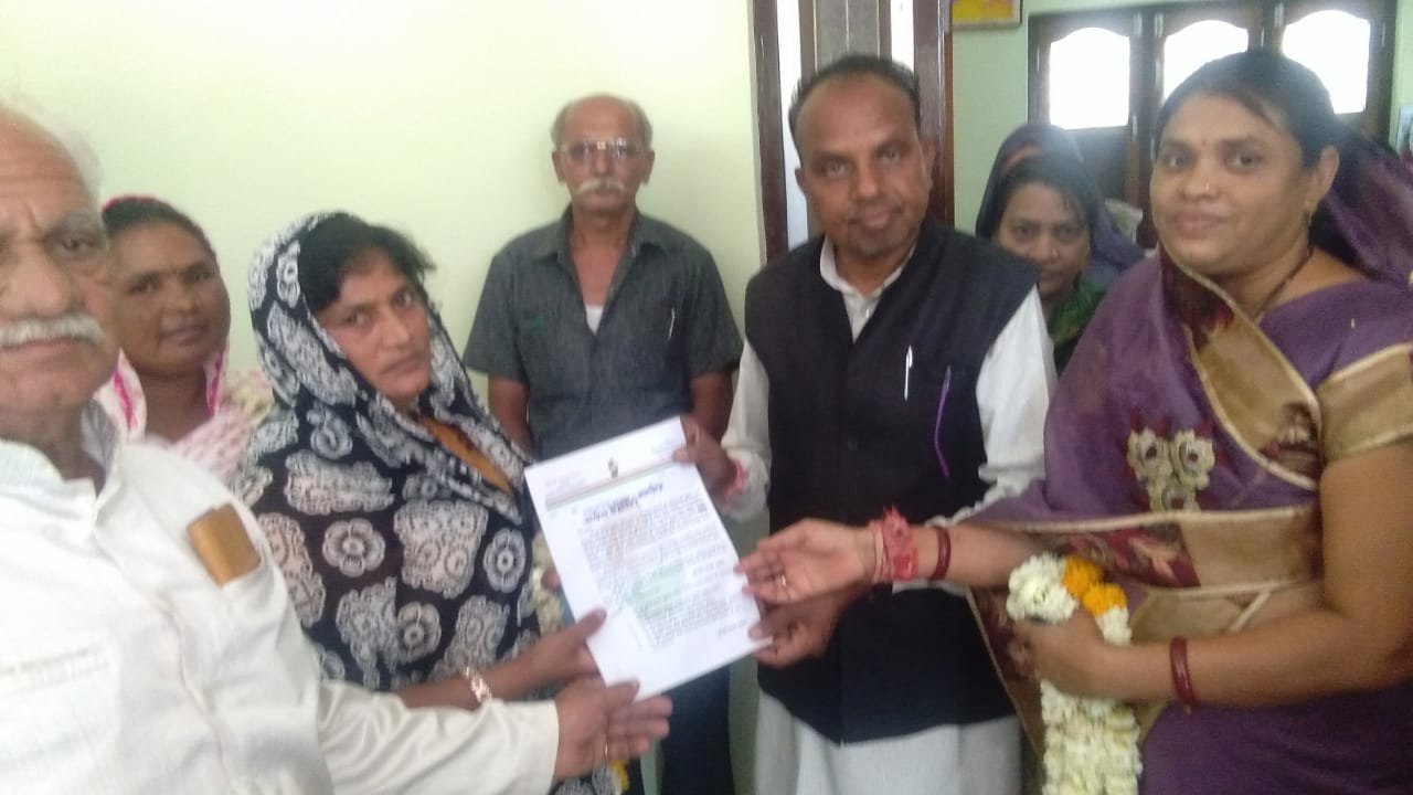 मेघनगर में कांग्रेस कमेटी की हुई बैठक, महिला कार्यकारिणी का भी हुआ गठन | New India Times