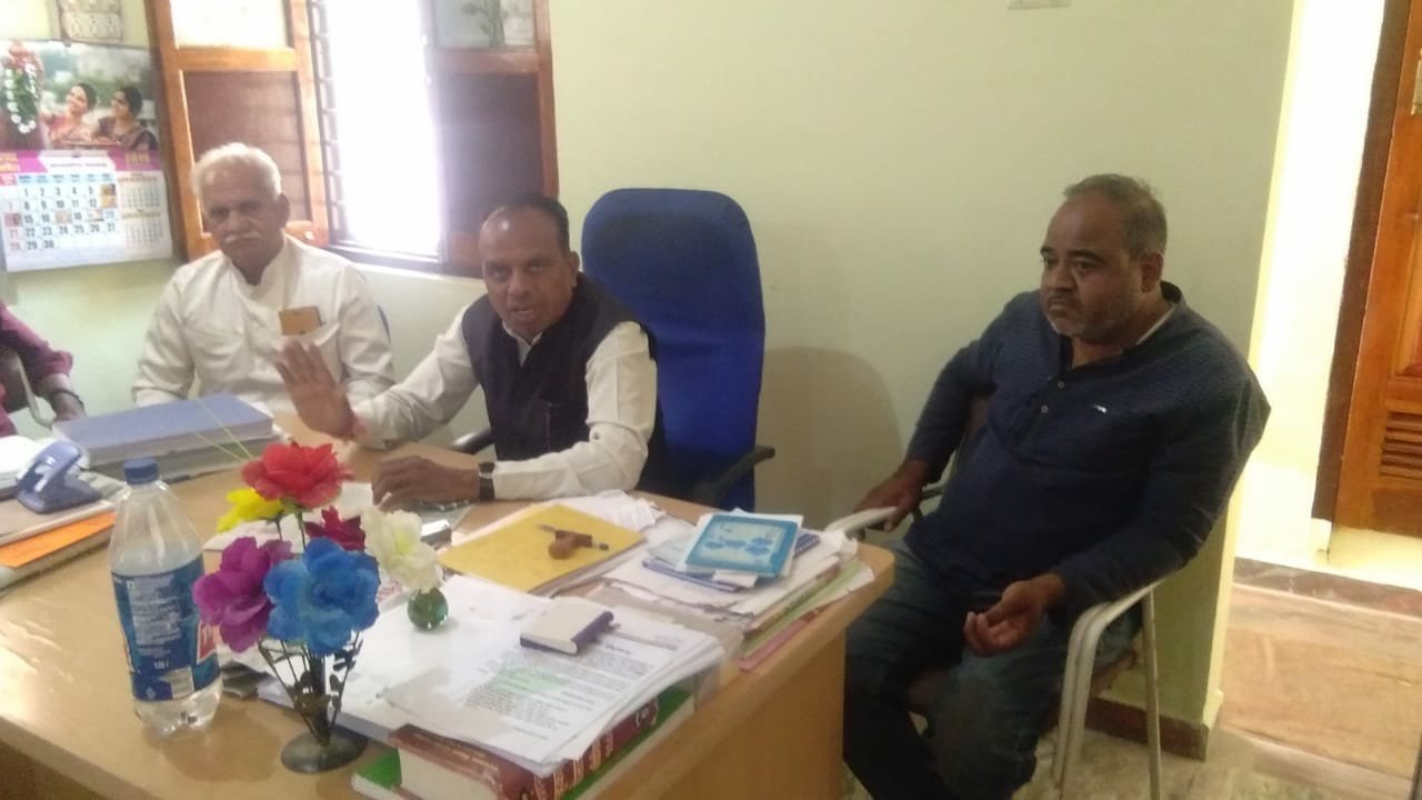 मेघनगर में कांग्रेस कमेटी की हुई बैठक, महिला कार्यकारिणी का भी हुआ गठन | New India Times