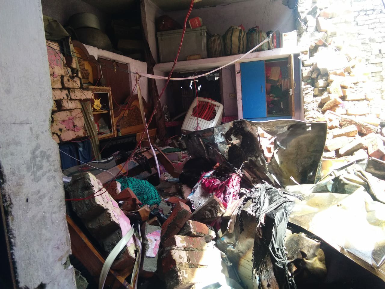 लखनऊ के मोहनलालगंज इलाके में जबरदस्त विस्फोट, आधा दर्जन से अधिक लोग घायल | New India Times