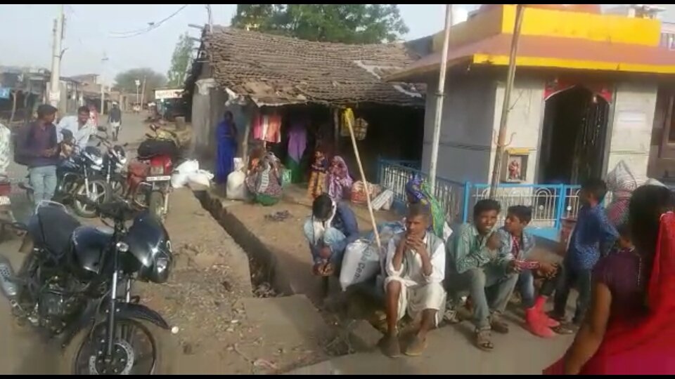 राजस्थान के बांसवाड़ा जिले में मनरेगा से लोगों का हुआ मोह भंग, मजदूरी के लिए पलायन कर रहे हैं मजदूर | New India Times