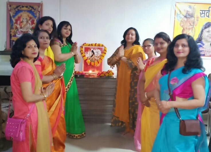 परशुराम जयंती पर सर्व ब्राह्मण महासभा महिला प्रकोष्ठ द्वारा मथुरा में भजन संध्या व मनोनयन का कार्यक्रम का हुआ आयोजन | New India Times