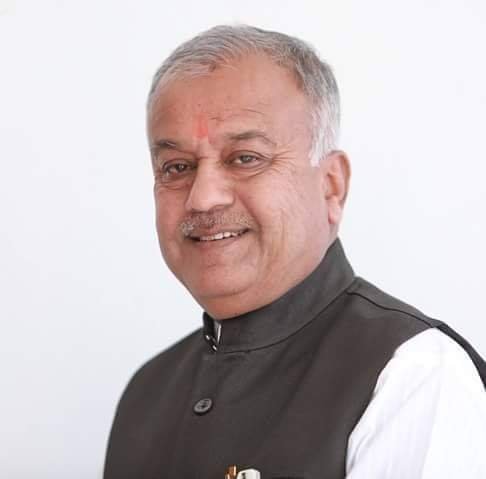 मोदी जी ने खंडवा को दिया झुंझूना: खंडवा के सांसद नन्दकुमार सिंह चौहान को मंत्रिमंडल में नहीं मिली जगह | New India Times