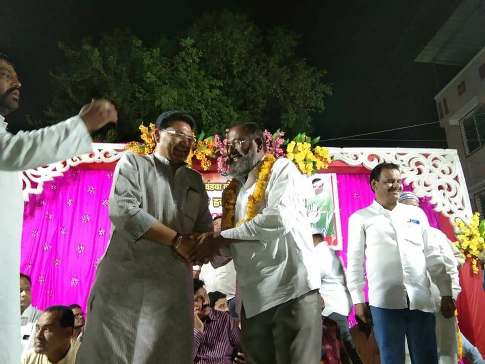 कांग्रेस की सभा में तीन राजनैतिक दल के पदाधिकारियों ने ग्रहण की कांग्रेस की सदस्यता, कांग्रेसी लोकसभा प्रत्याशी अरूण यादव का करेंगे चुनाव प्रचार | New India Times