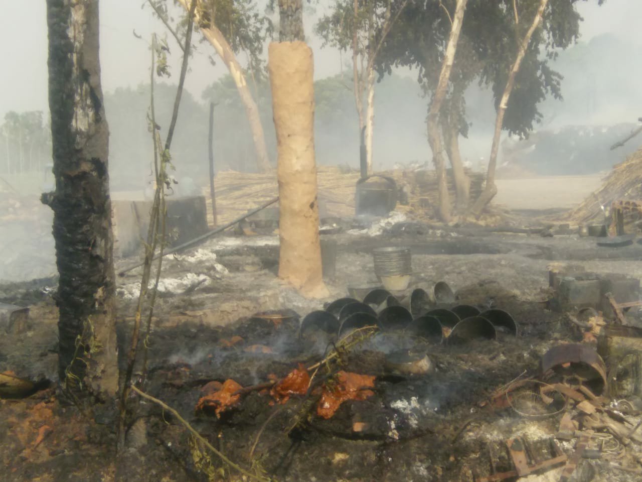 अचानक लगी आग से हुआ लाखों का नुकसान | New India Times