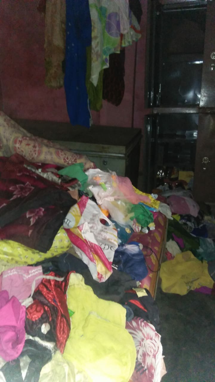 थाने से कुछ ही दूरी पर स्थित मकान में हुई लाखों की चोरी | New India Times