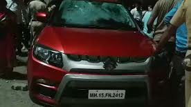 चैन स्नैचर को हिरासत में लेने पहुंची पुलिस पर पथराव, पुलिस के निजी कार में रॉड, कटर, हतौड़ा देख पुलिस को स्नैचर का साथी समझ भड़के लोग, पथराव करने वाले 6 आरोपी गिरफ्तार | New India Times