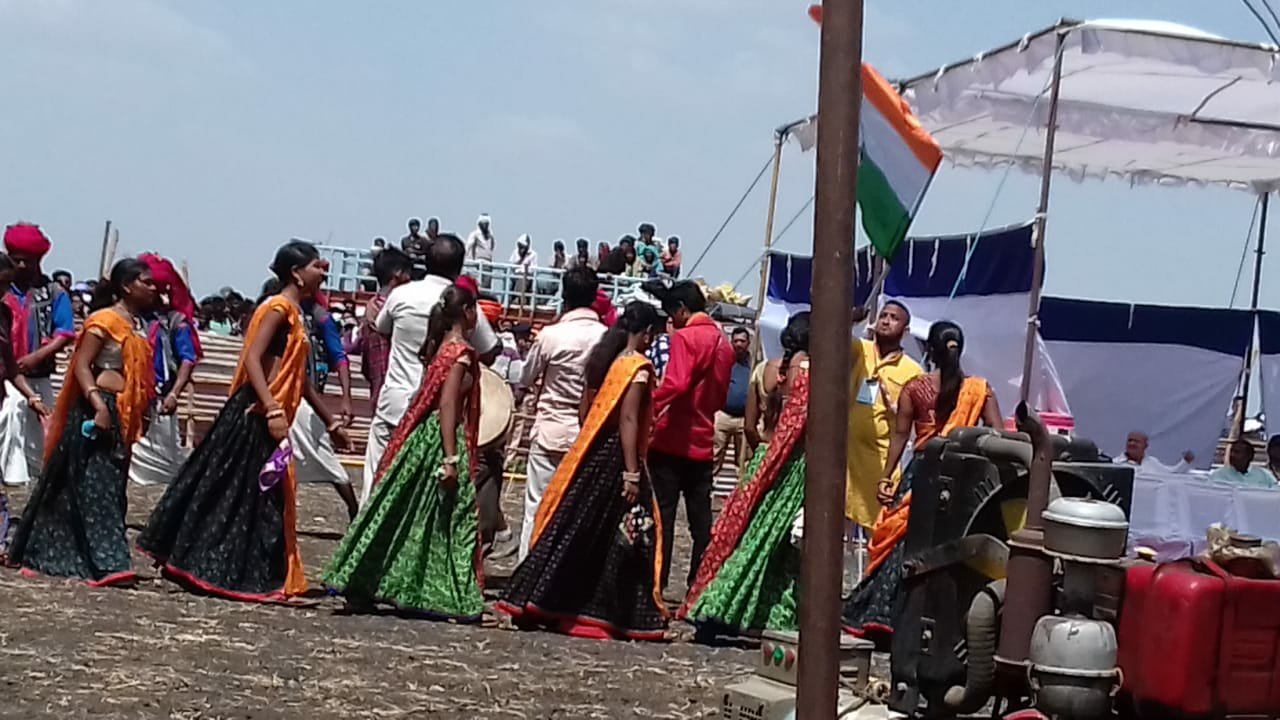 धार में बोले राहुल गांधी- मोदी जी के पास अब जवाब नहीं, मुझसे आंख मिलाकर बात नहीं कर पाते | New India Times