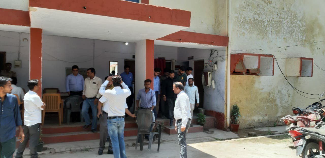 न खाता न बही, जो डॉक्टर और कोतवाल कहें वही सही: पुलिस का अनूठा न्याय, पीड़ित को ही आरोपी बनाकर भेजा जेल | New India Times