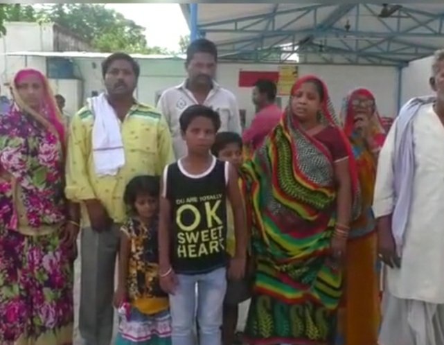 घर में फंदे से लटकता मिला विवाहिता का शव, मायके वालों ने लगाया हत्या का आरोप 2 घर में फंदे से लटकता मिला विवाहिता का शव, मायके वालों ने लगाया हत्या का आरोप | New India Times