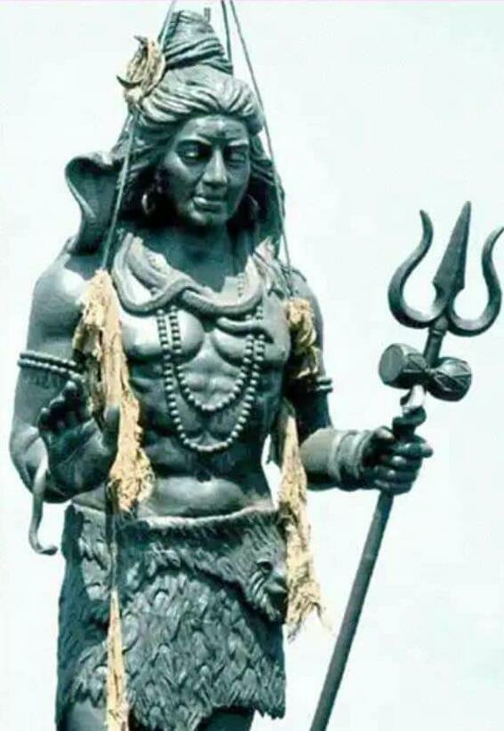 भगवान शंकर की प्रतिमा हटाने पर गरमाई राजनीति, विधायक अनिल गोटे ने बीजीपी पर लगाया दोहरी भूमिका निभाने का आरोप 2 भगवान शंकर की प्रतिमा हटाने पर गरमाई राजनीति, विधायक अनिल गोटे ने बीजीपी पर लगाया दोहरी भूमिका निभाने का आरोप | New India Times