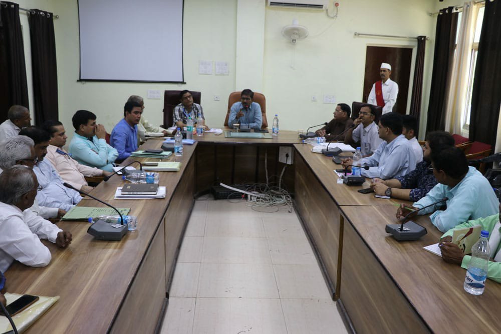 भारत निर्वाचन आयोग के दिशा-निर्देशों का पालन करते हुए पूरी पारदर्शिता के साथ मतगणना की जायेगी: कलेक्टर | New India Times