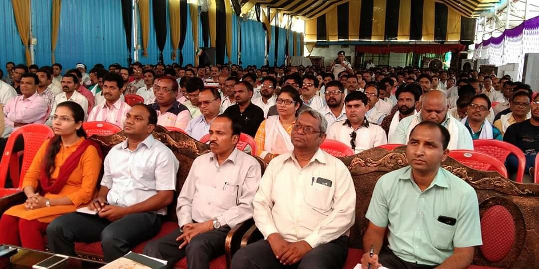 प्रधान मंत्री आवास योजना के आवासों को 15 अक्टूबर तक पूर्ण करने के कलेक्टर ने दिए आदेश। पात्र हितग्राही को ही मिले योजना का लाभ: कलेक्टर 3 प्रधान मंत्री आवास योजना के आवासों को 15 अक्टूबर तक पूर्ण करने के कलेक्टर ने दिए आदेश। पात्र हितग्राही को ही मिले योजना का लाभ: कलेक्टर | New India Times