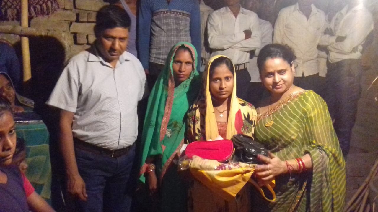 डिप्टी कमिश्नर ने कराई गरीब लड़की की शादी | New India Times