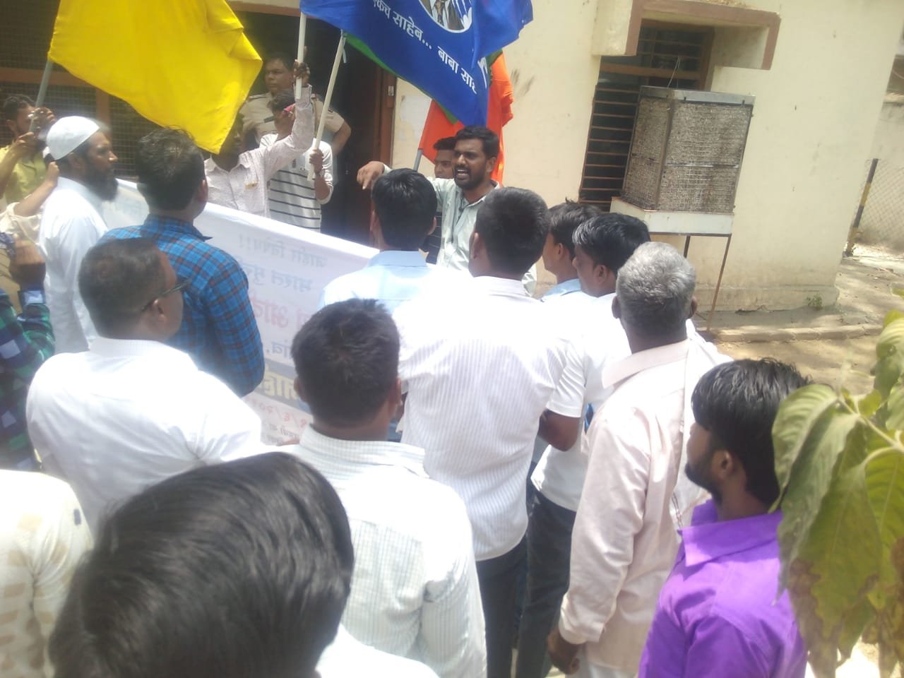 डाॅ पायल तड़वी मामला: भारत मुक्ति मोर्चा के आंदोलन में बरसे राजू खरे, कहा दोषियों को हो फांसी | New India Times