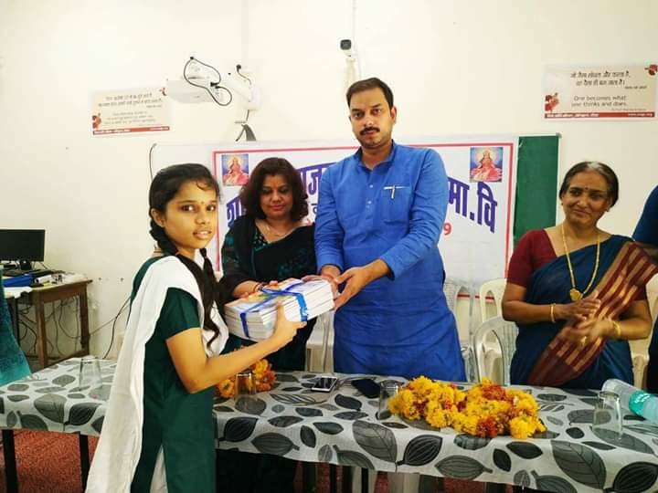 बच्चों को मानसिक के साथ-साथ शारीरिक रूप से भी सशक्त करें: विधायक प्रवीण पाठक | New India Times