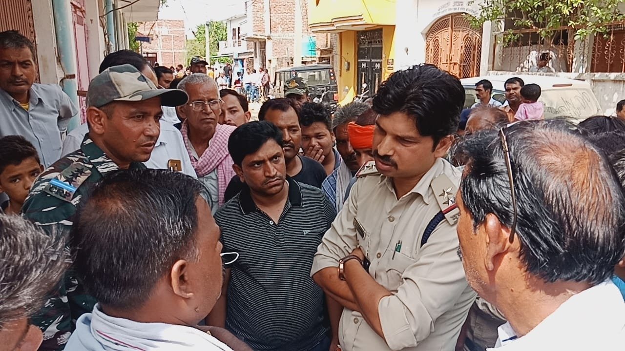 उत्तर प्रदेश के अमेठी में पदस्थ भिण्ड के रहने वाले सीआरपीएफ जवान की गोली लगने से संदिग्ध परिस्थितियों में मौत, परिजनों ने लगाया हत्या का आरोप | New India Times