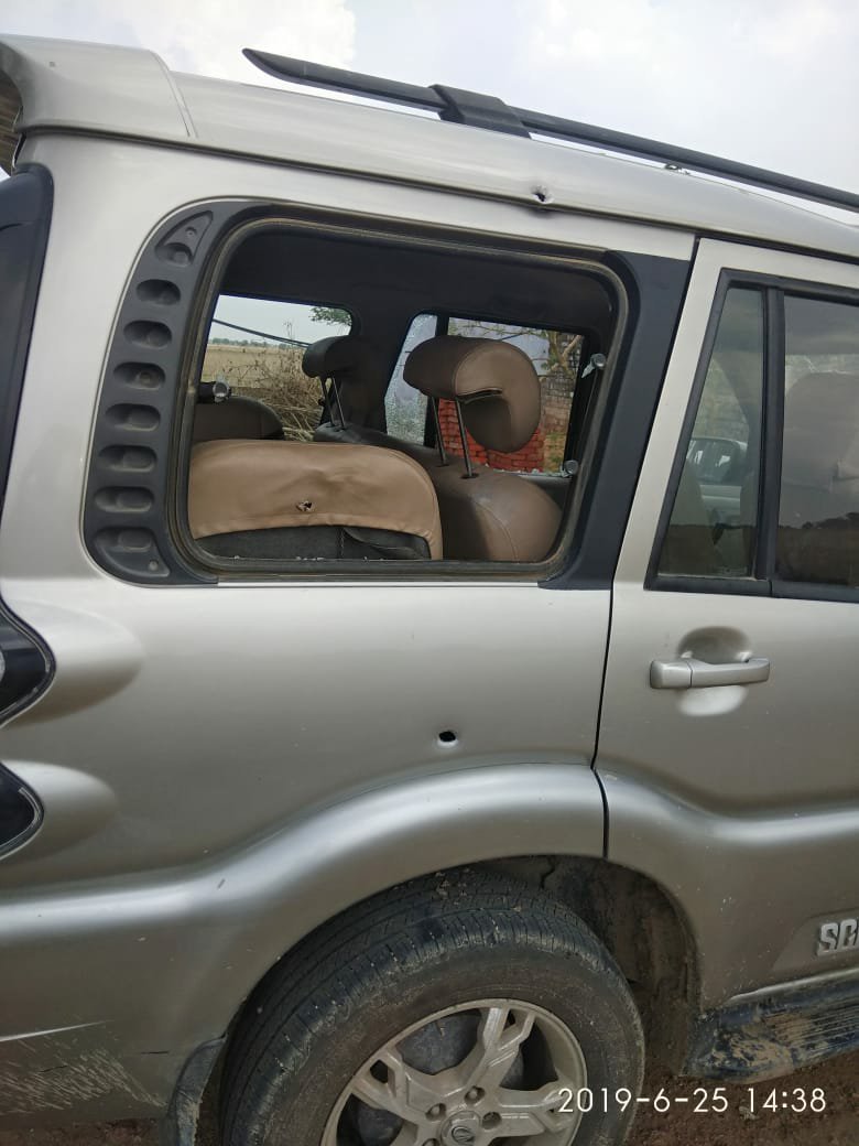 मप्र के भिंड जिला में पुरानी रंजिश को लेकर दबंगों ने दिनदहाड़े की अंधाधुंध फायरिंग, गांव में फैली दहशत | New India Times