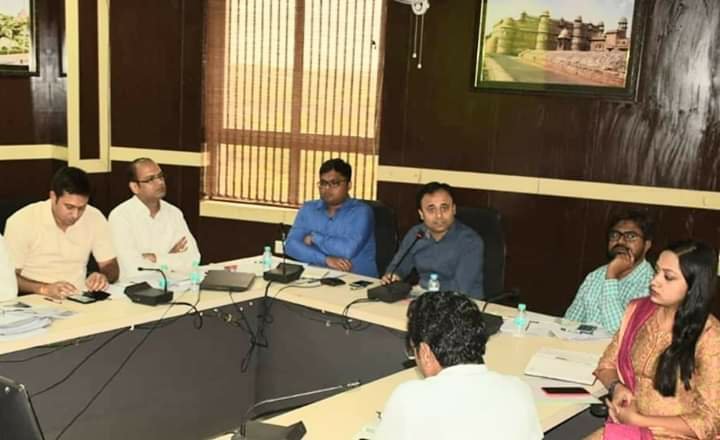 विभागीय अधिकारी अपने कार्यों का लक्ष्य निर्धारित कर कार्य करें: ग्वालियर कलेक्टर | New India Times