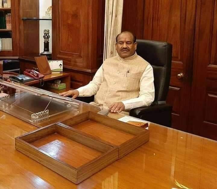 कोटा की माटी के लाल ओम बिरला पहुंचे जयपुर, हुआ जोरदार स्वागत | New India Times