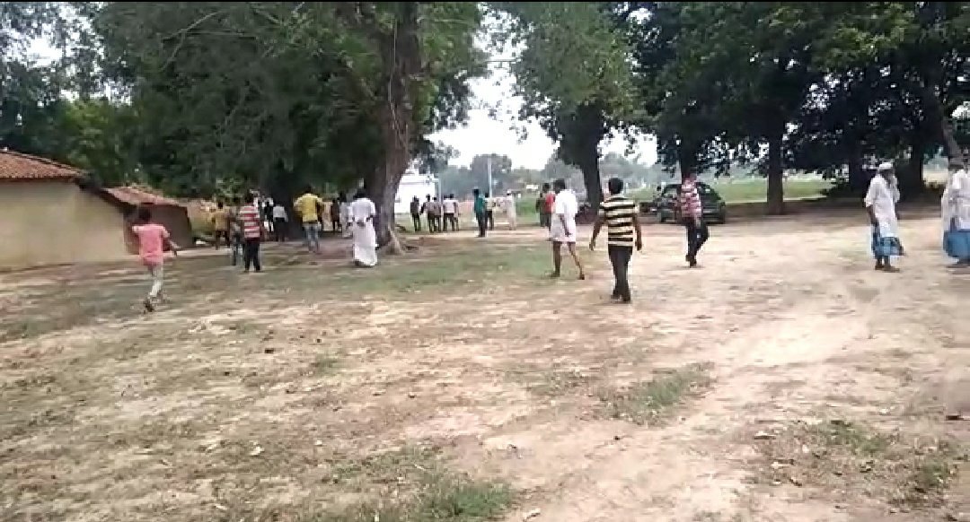 कोटा चयन को लेकर दो पक्षों में हुई जमकर फायरिंग, आधा दर्जन से अधिक आरोपियों को पुलिस ने लिया हिरासत में | New India Times