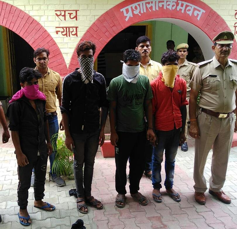 कोतवाली पुलिस ने 4 शातिर चोरों को चोरी के माल समेत किया गिरफ्तार | New India Times