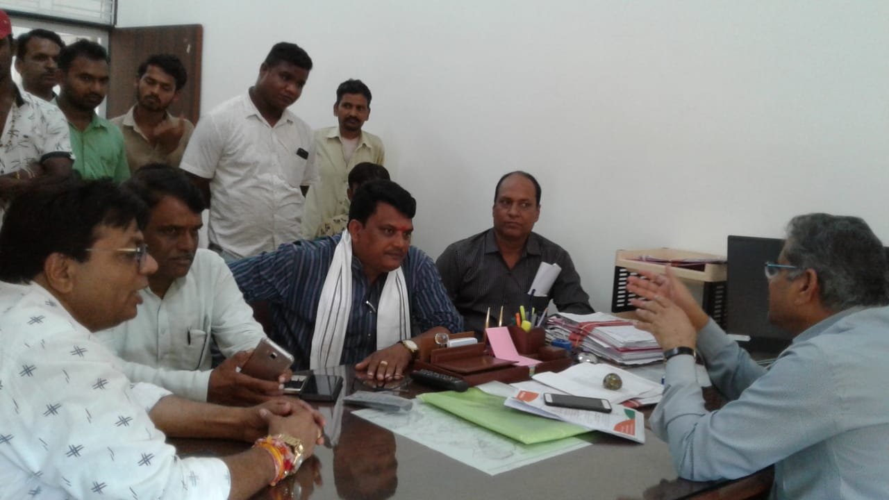 कमलनाथ की सरकार में जनता को लग रहे हैं बिजली के झटके: पूर्व विधायक नागरसिंह चौहान | New India Times