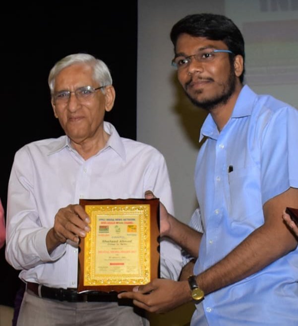 डिजिटल मीडिया/वेब पोर्टल व यूट्यूब चैनल के क्षेत्र में प्रशंसनीय कार्य करने वाले 97 पत्रकारों को "डिजिटल मीडिया एवार्ड 2019" से किया गया सम्मानित | New India Times