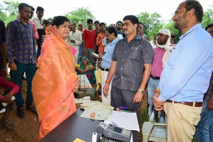 महिला एवं बाल विकास मंत्री ने किया आंगनबाडी केन्द्रों का आकस्मिक निरीक्षण | New India Times