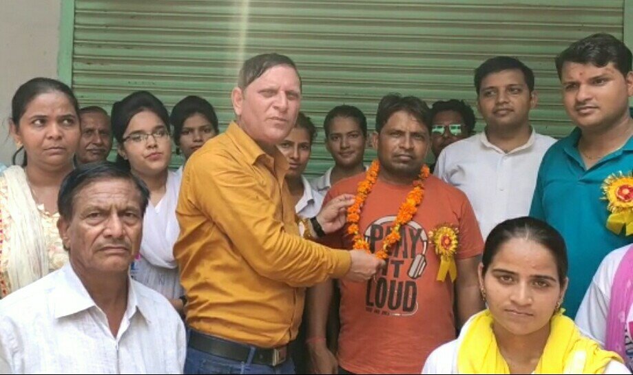 हरी बाबू सम्राट बने ब्रज यातायात एवं पर्यावरण जनजागरूकता के मथुरा महानगर अध्यक्ष | New India Times