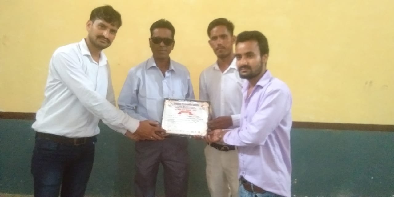 ग्वालियर की दिव्यांशी शिक्षा समिति ने बोर्ड परीक्षा में 75 प्रतिशत व उससे अधिक अंक पाने वाले छात्र-छात्राओं को किया सम्मानित | New India Times