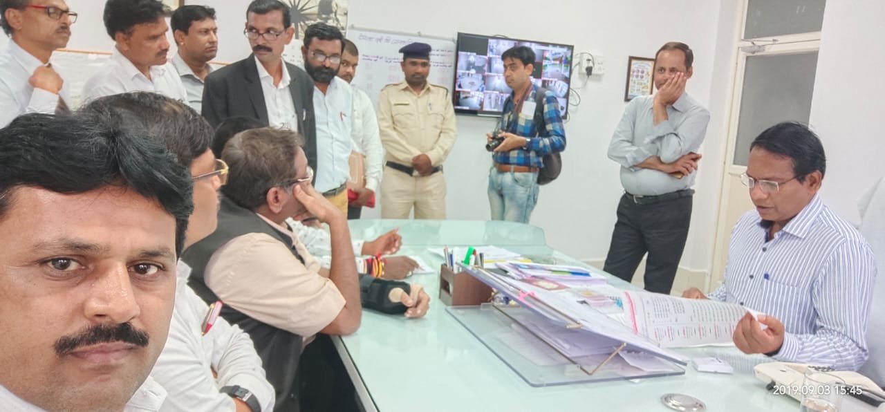 बुरहानपुर न्यायालय को इंदौर खंडपीठ से जोड़ने का प्रस्ताव पारित, अधिवक्ता संघ ने कलेक्टर को सौंपा गया ज्ञापन, जन आंदोलन की रुपरेखा तैयार | New India Times