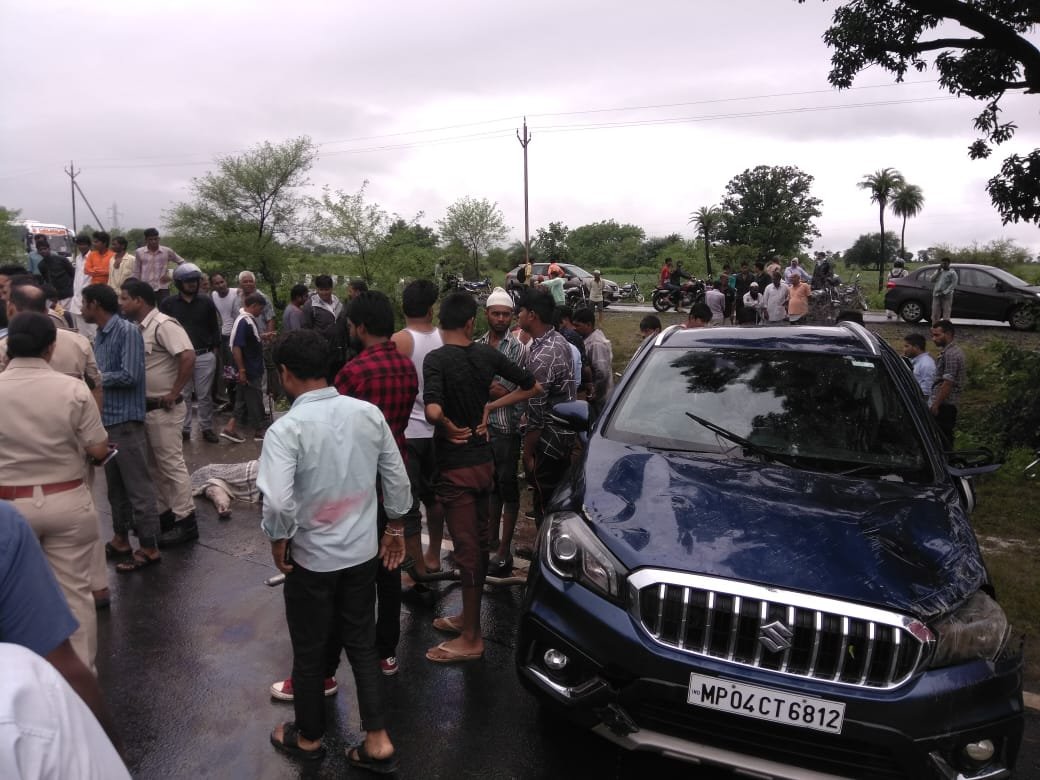 भोपाल के जीवन मोटर्स मारुति शोरूम के पांच कर्मचारियों की सड़क हादसे में हुई मौत | New India Times