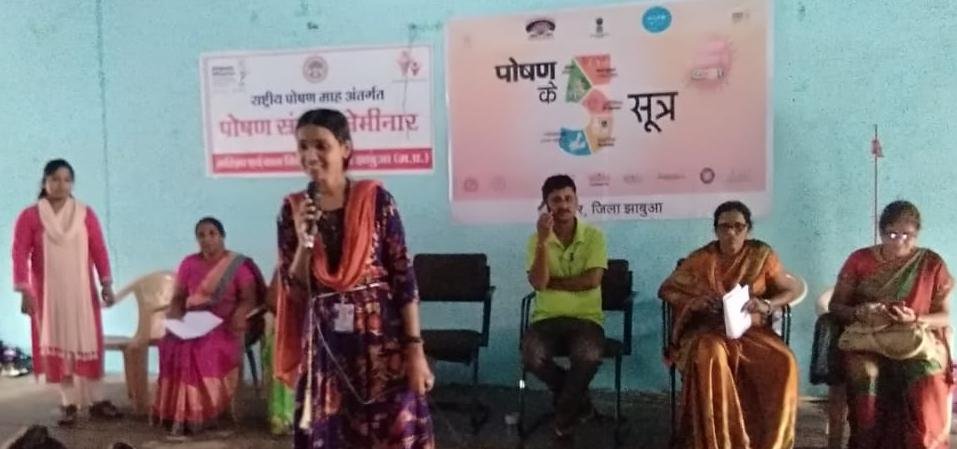 कोन नचा रहा है कठपुतलियों की तरहा आंगनवाड़ी कार्यकर्ताओं को, लगातार हो रही मूसलाधार बारिश और हाई अलर्ट होने के बाद भी कार्यक्रम करने की क्यों पड़ रही है जरूरत??? | New India Times