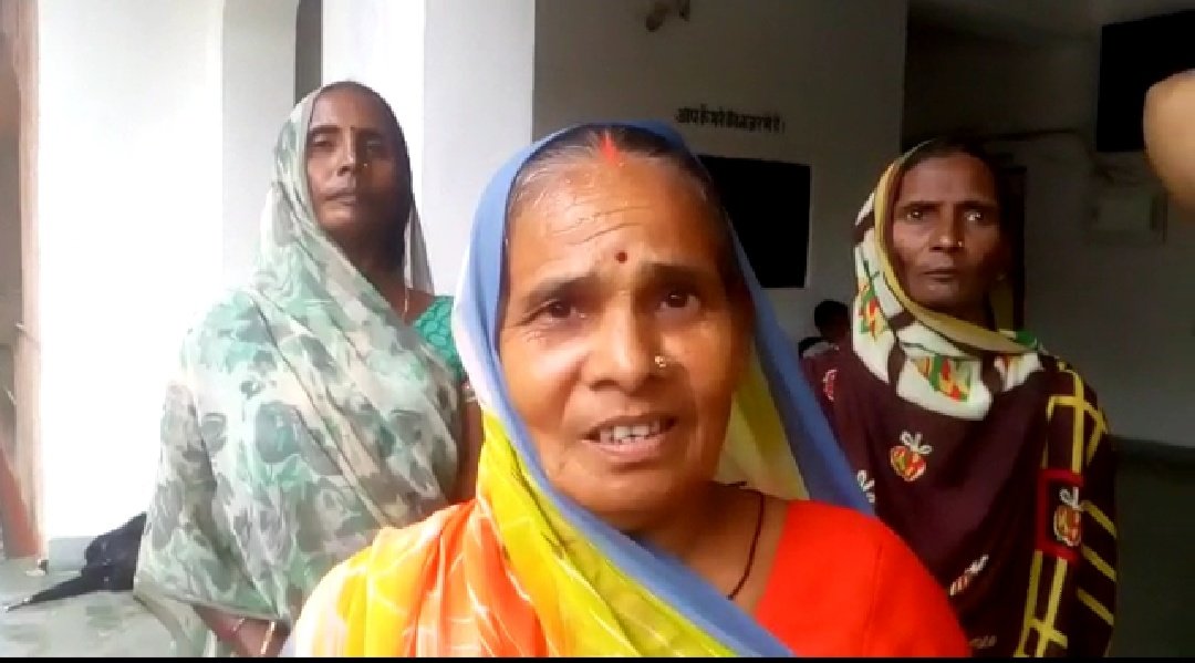 प्रधानमंत्री आवास योजना (शहरी) के नाम पर सुविधा शुल्क मांगने का आरोप | New India Times