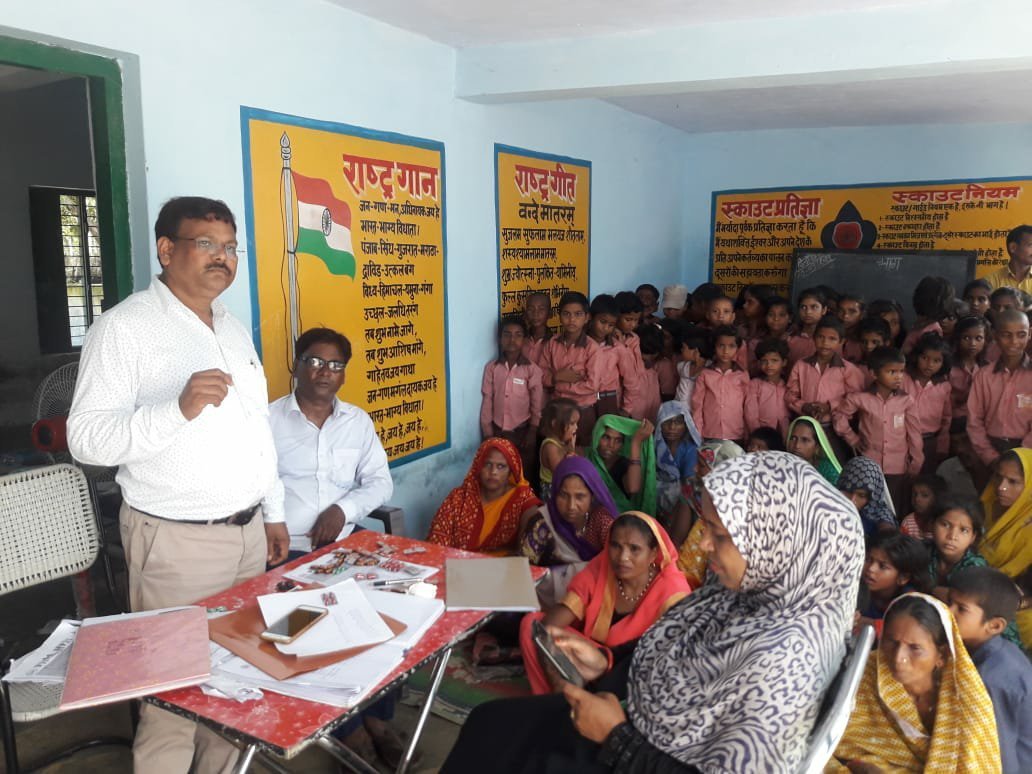 राष्ट्रीय बाल स्वास्थ्य मिशन के अंतर्गत प्राथमिक विद्यालय इरापुर में स्वच्छ भारत, स्वस्थ भारत विकास संगोष्ठी व छात्र-छात्राओं का स्वास्थ्य परीक्षण शिविर का हुआ आयोजन 2 राष्ट्रीय बाल स्वास्थ्य मिशन के अंतर्गत प्राथमिक विद्यालय इरापुर में स्वच्छ भारत, स्वस्थ भारत विकास संगोष्ठी व छात्र-छात्राओं का स्वास्थ्य परीक्षण शिविर का हुआ आयोजन | New India Times