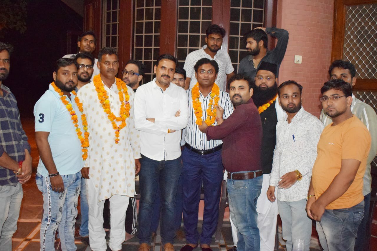 धौलपुर में सर्व समाज के द्वारा जश्ने ईद मिलादुन्नबी सदर माजिद शरीफी का किया गया स्वागत | New India Times